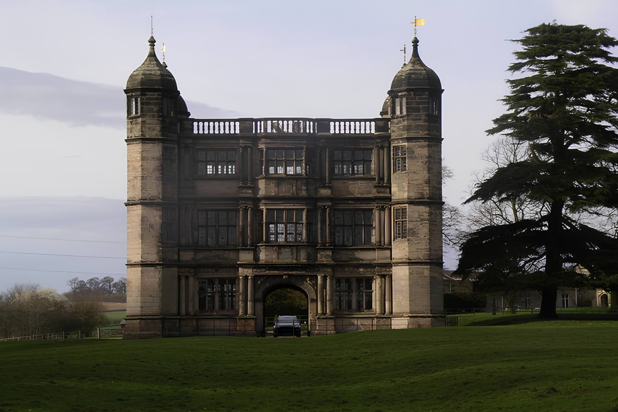 Tixhall Gatehouse